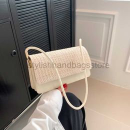 Shoulder Bags 2023 Spring New Small Fragrant Style Handbag with Western Texture Woven Small Square Bag Fashion Casual Simple Shoulder Bagstylishhandbagsstore
