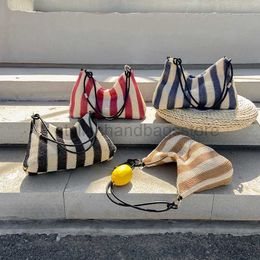 Spring/Summer Large Capacity Fashion Woven for Women Western Stripe Korean Version Casual Underarm Bagstylishhandbagsstore