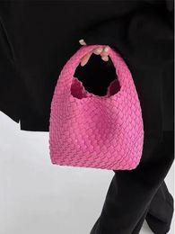 Evening Bags Trend Hand Woven Small Tote Harajuku Handbag Y2K Vegetable Basket Bag Pink Cute Purse Designer Bags Women Handbags Luxury 230814