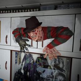 장식용 물체 인형 Ruby 's Elm Street 악몽 크루거 322515cm 무덤 워커 장식 할로윈 크리스티나 공포 선물 움직임 그림 장식 230812