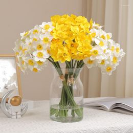 Decorative Flowers Simulation Flower Daffodil Put A Bunch Of Silk Cloth Pastoral Style Boom Home Decoration Pieces
