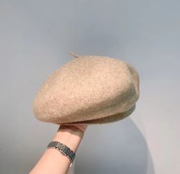 23ss New Fashion Wool Beret Hat for Women Hats Winter Warm White Styles
