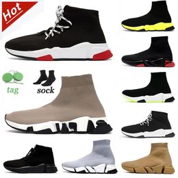 Designers Shoes Speeds Casual Shoe balencaigaes Platform Sneaker Men Women Triple S Paris Socks Boots Black White Blue Graffiti Vintage Brand Trainers Sneakers