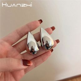 Stud HUANZHI Metal Smooth Design Water Drop Series Earrings for Women Girl Chunky Large Exaggerated Jewelry Gifts 230814