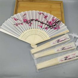 Personalised Favours Silk Hand fans with pouch Wedding giveaways Bridal shower Favours Anniversary party gift wholesales 50pcs lotZZ