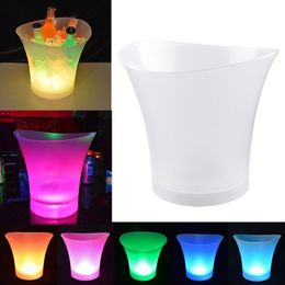 Ice Buckets And Coolers 5L RGB Barrel Waterproof LED Colorful Light KTV Nightclub Party Bucket Barware for Gathering 230814