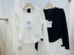 811 L 2023 Frühlings Sommer Frauen Pullover Langarm Crew Neck Pullover Marke Gleicher Stil gestreifter Pullover Weiß Frauen Qian