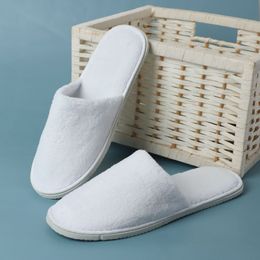 홈 신발 흰색면 슬리퍼 남성 여성 EL 일회용 슬라이드 홈 여행 샌들 호스 피탈 리티 신발 한 크기 판매 230814