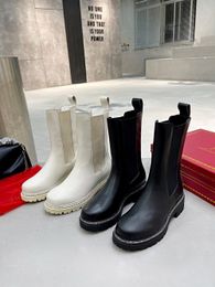 Luxury Designer Boots Autumn and Winter New Tight Fit Leather Thick Sole Thick Heel Chelsea Short Boots Simple and Handsome Motorcycle Boots