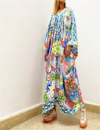 Plus size Dresses Middle East Fashion Blogger Summer Boho V-Neck Muslim Lady Batwing Sleeve Silk Printed Kaftan Dress Causal African Designer 230812