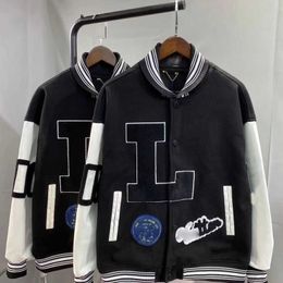Hip-hop baseball jacket V embroidery button cardigan coat designer varsity jackets mens womens warm parka coats fashion loose sweatshirt