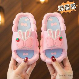 Slipper Summer Girls Indoor Slippers Pink Baby Slides Shoes Bathroom Non-slip Teenager girls Slippers Enfant Fille R230815