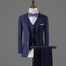 Clothing Sets Children Formal Jacket Vest Pants Bowtie 4PCS Performance P ograph Suit Boys Wedding Dress Gentleman Kids Ceremony Costume 230814