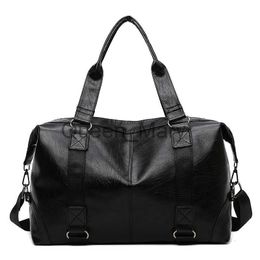 Duffel Bags 2023 New Arrival Leather Travel Bags for Men Large Capacity Portable Male Shoulder Bags Men's Handbags Vintage Travel Duffle Bag J230815