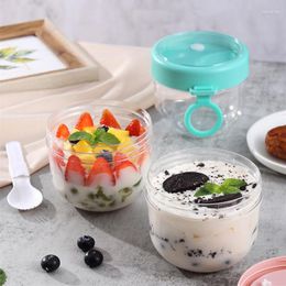 Speicherflaschen 600 ml tragbare Haferflockenbecher -Müsli -Nüsse Joghurt Salat Frühstücksbehälter mit Deckel und Löffel PP -Material Outdoor -Produkte