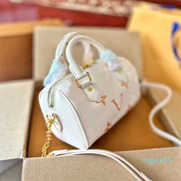 2023 Delicate Handbag Light Design Shell Pillow Bag Fashion Trend Everything Simple Leather Women's Print Design Chain Shoulder Bag