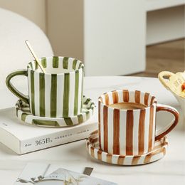 Mugs Coffee cups with high aesthetic value handpainted ceramic lines mugs vintage afternoon tea cup set 230815