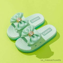 Slipper Soft Soled Parent-child Shoe 2023 Indoor Seasons Fashion Girl Slippers Cute Princess Shoe Bathing Women Shoe Kid Shoe R230815