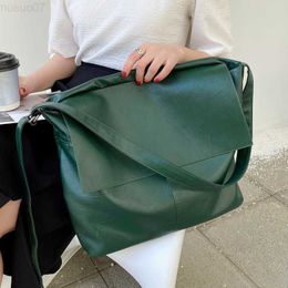 Messenger Bags Green Large Shoulder Bags for Women Large Capacity Messenger Bag Soft Leather Crossbody Bag Ladies Casual Versatile Handbags L230815