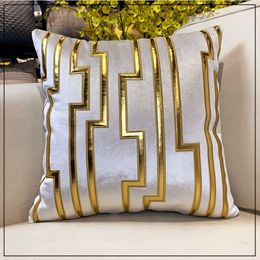 Pillow Case Modern Beige Shiny Gold Applique Velvet Geometry Home Throw Cushion Cover Decorative Square Pillow Case 45 x 45 cm 1 Piece Pack 230814
