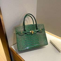 wholesale shoulder bags 6 colors this year popular large wear-resistant leather tote bag classic embossed crocodile handbag elegant gold buckle handbags 8088#