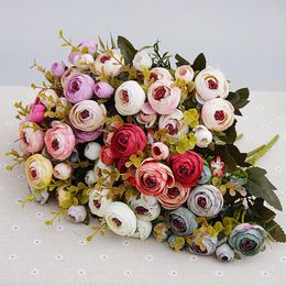 Decorative Flowers European-style Retro Simulation Silk Tea Rose Flower 6 Head 4 Small Bud Bouquet Wedding Home Fake Party DIY Decorat