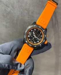 Blue endurance watch mens chronograph watch wide rubber strap quartz movement montre homme aaa quality vintage watch classic avenger sb048 Q2