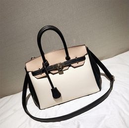 FS1898 Designer Shoulder Bag Retro Female Trendy Handbag Luxury Big Fashion High Capacity Shopper Shopping Tote