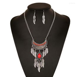 Pendant Necklaces LZHLQ Vintage Leaves Resin Sets Maxi Leaf Tassel Necklace Women Metal Plated Elegant Carved Collar Jewelry