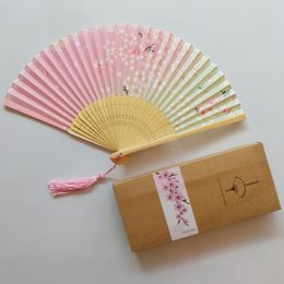 Decorative Figurines Vintage Chinese Spun Silk Flower Printing Hand Fan Folding Hollow Carved Event & Party Supplies With Gift Box