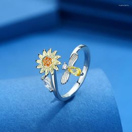 Wedding Rings Cute Sunflower Opening Adjustable Ring Yellow Crystal Water Drop Stone Engagement For Women Gold Silver Color Boho Jewelry