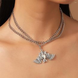 Pendant Necklaces Vintage Bat Multilayer Necklace For Women Men Fashion Street Punk Style Animal Clavicle Chain Halloween Jewelry Party