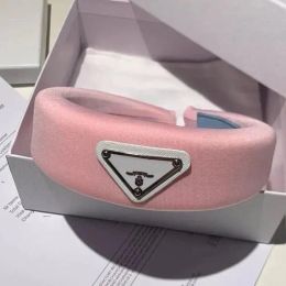 Luxury Designers Fashion Brand Triangle Letter Headband Candy Colour Women Girl Letter Hairband Sponge Hair Accessories Cotton HairBands