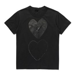 Fashion Mens Play T Shirt Designer Red Heart Commes Casual Women Shirts Des Badge Garcons High Quanlity TShirts Cotton Embroidery s12