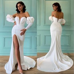 Klänningar glamourous sjöjungfru illusion älskling knapp delad bröllopsklänning puffy ärmar robe de mariee brudklänningar