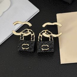 Fashion Stud Jewellery Designers Luxury Earrings Silver Gold Plated Copper Womens Mens Have Earring Trendy Brand Letter Designer Earrings Loop Drop Jewlery