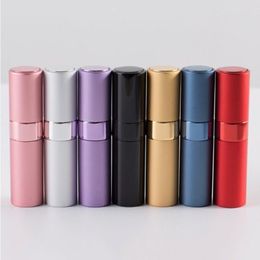 Twist Up Perfume Atomizer - 8ml Empty Spray Perfume Bottle for Traveling with Your Favorite Perfume or Essential Oils Wxdns