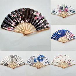 Decorative Figurines Japanese Fan Vintage Chinese Women's Handheld Folding Exquisite Cherry Blossom Tiny Cloth Flower Bamboo Dance Home