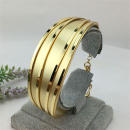 Bangle Luxury Dubai Gold Color Bangles For Women GoldPlated African Brazilian Bracelets Big Charm Bangle Wedding Hand Jewelry FHK13849 230814