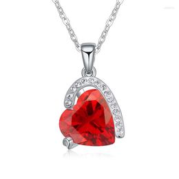 Pendant Necklaces Micro Pave Zircon Crystal Heart Necklace Plated Gold Long Chain Statement Women Gift Jewelry