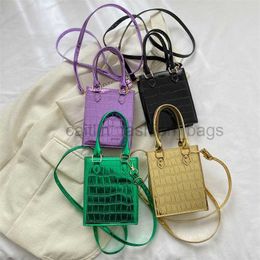 Cross Body Online celebrity new mobile phone 2023 best-selling indentation design single portable mini crossbody mouth red caitlin_fashion_bags