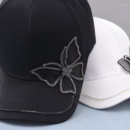 Ballkappen 2023 Mode Frauen Schmetterlinge Blume Stickmütze Mädchen Sonne Hats Casual Snapback Verstellbarer Baseball