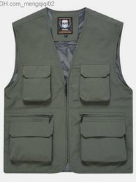 Men's Jackets Outdoor multi pocket quick drying fishing vest Men's thin mountain climbing waterproof military tactical vest Sleeveless jacket Z230816