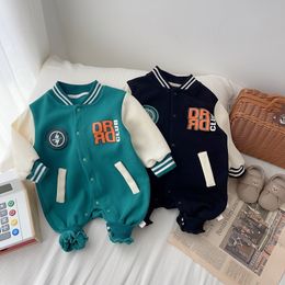 Rompers 2023 Autumn born Baby Boy Girl Romper Long Sleeve Single Breasted Letter Print Active Sportswear Jumpsuit Outwear Clothes 230814