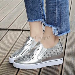 Dress Shoes 2019 Summer shoes women flats sneakers ballet flats oxfords shoes Hollow Breathable slip on loafers white cutout flat boat shoesL0816