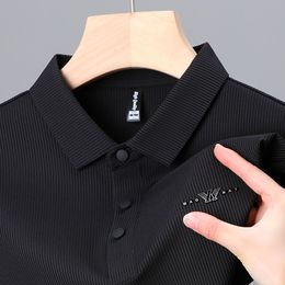 Mens Polos High End Luxury Ice Silk Polo Shirt Summer Traceless Short Sleeve British Business Casual Versatile Golf Clothing 230815