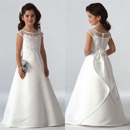 2019 Simple Flower Girls Dresses For Weddings Cap Sleeves Satin Floor Length Custom Made Aline First Communion Dresses For Girls221E