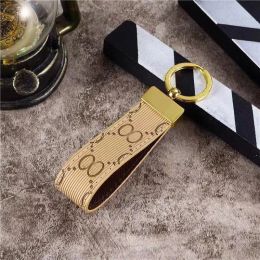 designer keychains with gold plated buckle letters bag charm lanyard pendant car leather classic keychain for women