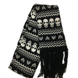 Scarves Scarf With Fringes For Men Black And White Skull Crossbones Knitted Scarf Imitation Wool Autumn Winter Stylish Skull 230815