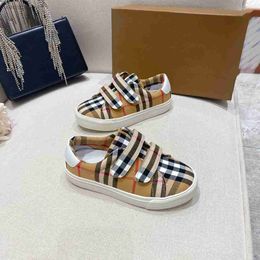 designer kids shoes fashion children sports shoes Size 26-35 Multi color stripe design baby sneakers Box Packaging July10